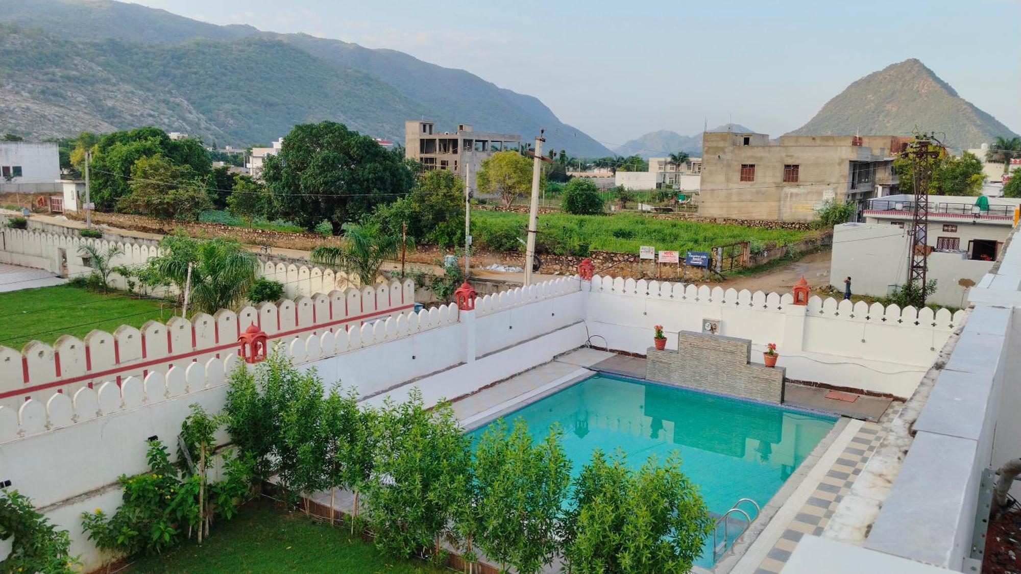 Hotel Grand Vijay Πουσκάρ Εξωτερικό φωτογραφία