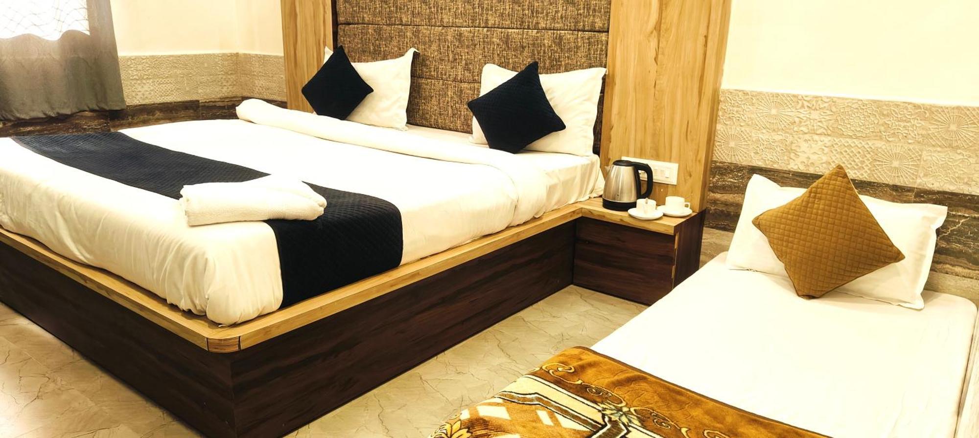 Hotel Grand Vijay Πουσκάρ Εξωτερικό φωτογραφία